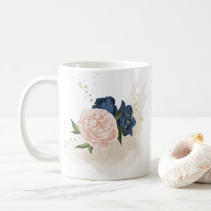 marineblauw en blozende roze bloemen groen koffiemok