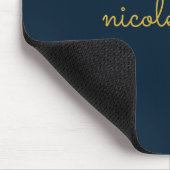 Marineblauw Gouden Script | Stijlvol Modern Monog Muismat (Hoek)