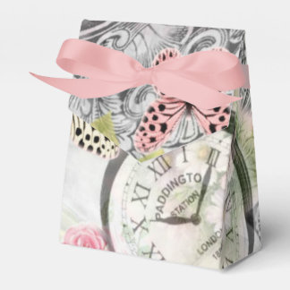 Mariposas y relojes vintage en colores rosados bedankdoosjes