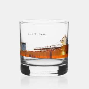 Mark W. Barker glas