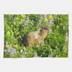Marmot in Mount Rainier Wilde Bloemen Theedoek
