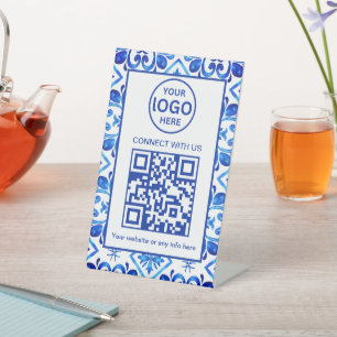 Marokkaanse Tegel Pattern Business Logo en QR Code Reclamebord Met Voetstuk