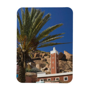 MAROKKO, Anti Atlas, TAFRAOUTE gebied: ADAI, Rood Magneet