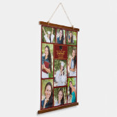 Maroon Gold Afstuderen Fotocollage Afstuderen Hangend Wandkleed (Gebogen)