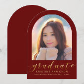 Maroon Gold Arch Photo Faire-part de graduation (Devant / Derrière)