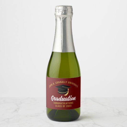 Maroon Gold Gefeliciteerd Graduation Party Sparkling Wijnetiket (Voorkant)