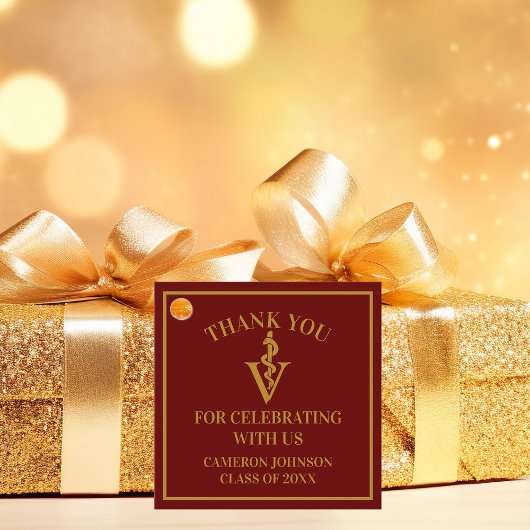 Maroon Gold Veterinary School Afstudeerfeest Bedankjes Labels