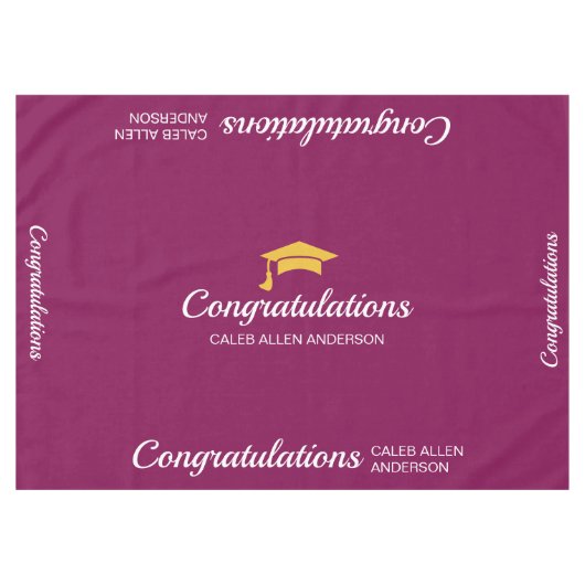 Maroon Graduation Cap Nappe (Devant (Horizontal))