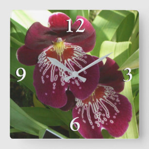 Maroon Orchids II Elegant Floral Vierkante Klok