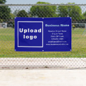 Marque commerciale sur bannière rectangle bleu (En situation)