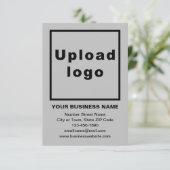 Marque commerciale sur carte grise plate (Debout devant)