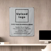 Marque commerciale sur Tapisserie gris