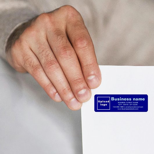 Marque commerciale sur une étiquette d'adresse de 