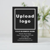 Marque d'affaires sur carte noire (Debout devant)