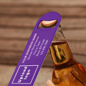 Marque d'affaires sur l'ouverture de bouteille vio