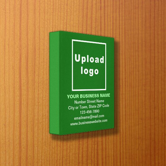 Marque d'affaires sur toile verte