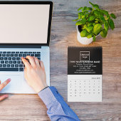 Marque d'entreprise noire sur le calendrier