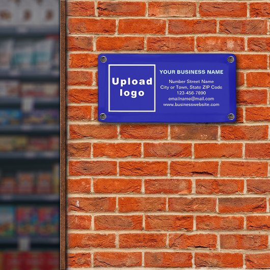 Marque d'entreprise sur une petite bannière bleue