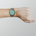 Marque turquoise Green Business sur Montre Homme<br><div class="desc">Logo de votre entreprise sur arrière - plan vert turquoise sur montre pour hommes. Accessoire que vous pouvez inclure dans vos produits promotionnels, cadeaux ou cadeaux offerts à vos clients ou clients pour annoncer votre entreprise ou promouvoir votre marque. Montre personnalisable que vous pouvez mettre votre logo d'entreprise pour construire...</div>