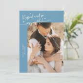 Married and Grateful Wedding Photo Denim Blue Bedankkaart (Staand voorkant)