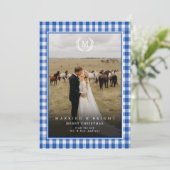 "Married & Bright" Gingham Monogram Crest 2 Photo Bedankkaart (Staand voorkant)