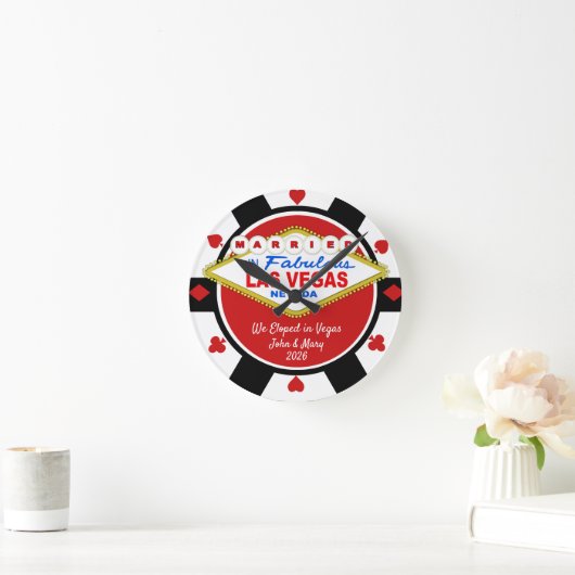 Married in Vegas Poker Chip Look Wall Clock Ronde Klok (Huis)