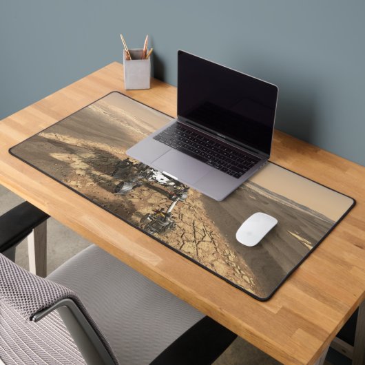 Mars 2020 Rover op het oppervlak van Mars. Bureaumat (Kantoor 2)