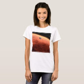 Mars Science Laboratory nadert Mars. T-shirt (Voorkant volledig)