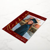 Marsala Gold Script Photo Afstuderen Hartelijk dan Folie Uitnodiging (Gedraaid)