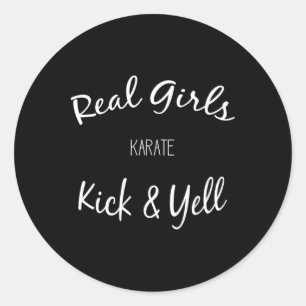 Martial Arts Karate Echte Meisjes Kick En Yell Ronde Sticker