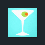 Martini classique en toile étirée (turquoise)<br><div class="desc">Cette toile Stretched Martini Movie Classique présente un arrière - plan turquoise et l'image d'une silhouette blanche d'un verre martini. A l'intérieur du verre se trouve une glorieuse olive verte avec un pimento orange. C'est un morceau amusant d'art mural pour tous ceux qui souhaitent être un personnage dans un film...</div>