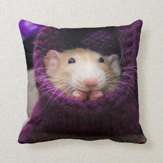 Marty Mouse Paarse Sock Pillow Kussen