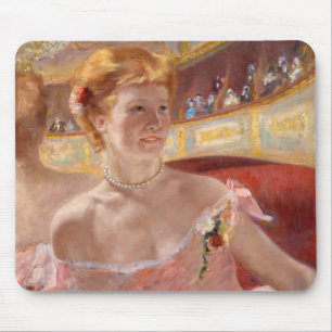 Mary Cassatt - Vrouw met Pearl Ketting in een Loge Muismat