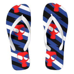 Masker trots teenslippers