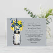Mason Jar en Wildflower Wedding Invitations Kaart (Staand voorkant)