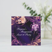 Masque de mascarade violet et invitations élégante (Debout devant)