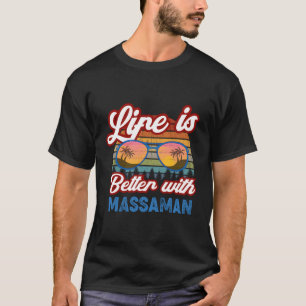Massa Curry 'Het leven is beter met Massa Curry' T-shirt