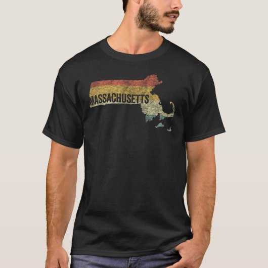 Massachusetts Retro Sunset Distress Map T-shirt (Voorkant)