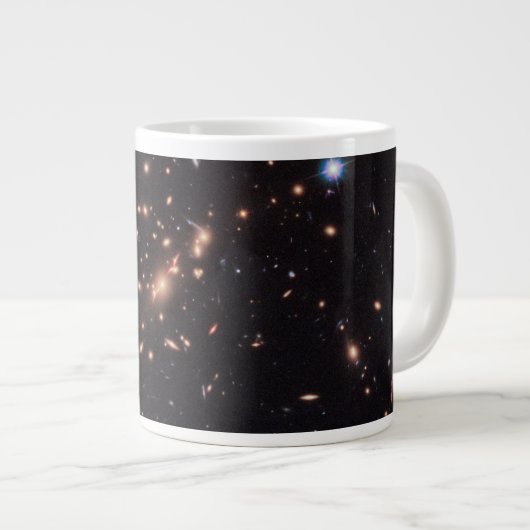 Massive Galaxy Cluster Macs J2129-0741 Extra Grote Beker (Voorkant rechts)