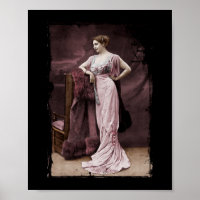 Mata Hari in de theaterdress