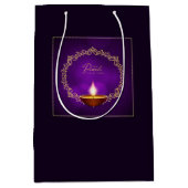 Matching Happy Diwali Paars Medium Cadeauzakje (Voorkant)