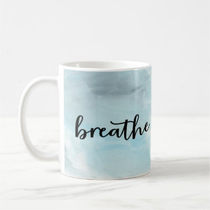 Matig blauw blauw typografie inspirerend koffiemok