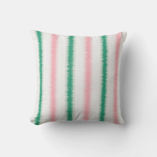Matig getextureerde roze groene ikat strepen patte kussen