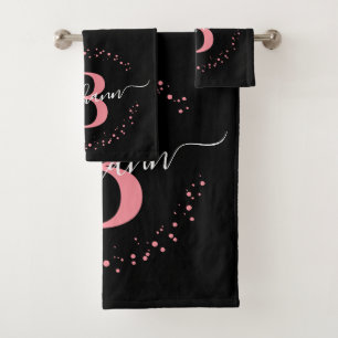 Matig Girly Pink Black Name Script Monogramed Bad Handdoek