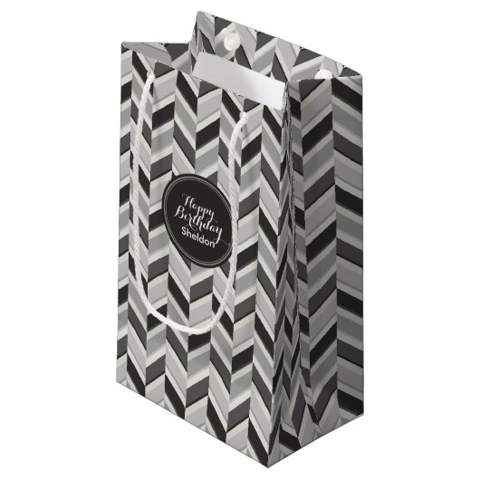 Matig grijs chevron geometrisch monogram klein cadeauzakje (Voorkant Gekanteld)