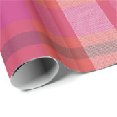 Matig kerstcadeautje Tartanroze en koraal Cadeaupapier (Rol Hoek)