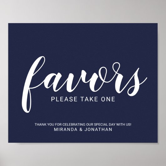Matig Script Navy Blue Wedding Favors Sign Poster (Voorkant)