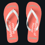 Matron d'honneur NOM Coral<br><div class="desc">Arrière - plan de corail clair avec Matron d'honneur écrit en blanc et Nom et Date du Mariage en bleu turquoise. Jolie plage destination tongs dans le cadre de la fête de mariage favorise. Design original par TamiraZDesigns.</div>