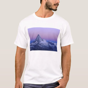 Matterhorn bij zonsopgang, Zermatt, Zwitserse Alpe T-shirt