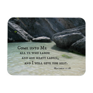 Matthew 11:28 Kom naar me toe, iedereen die werkt. Magneet